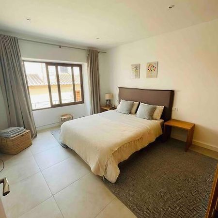 Attic Apartment In Old Town Дения Экстерьер фото